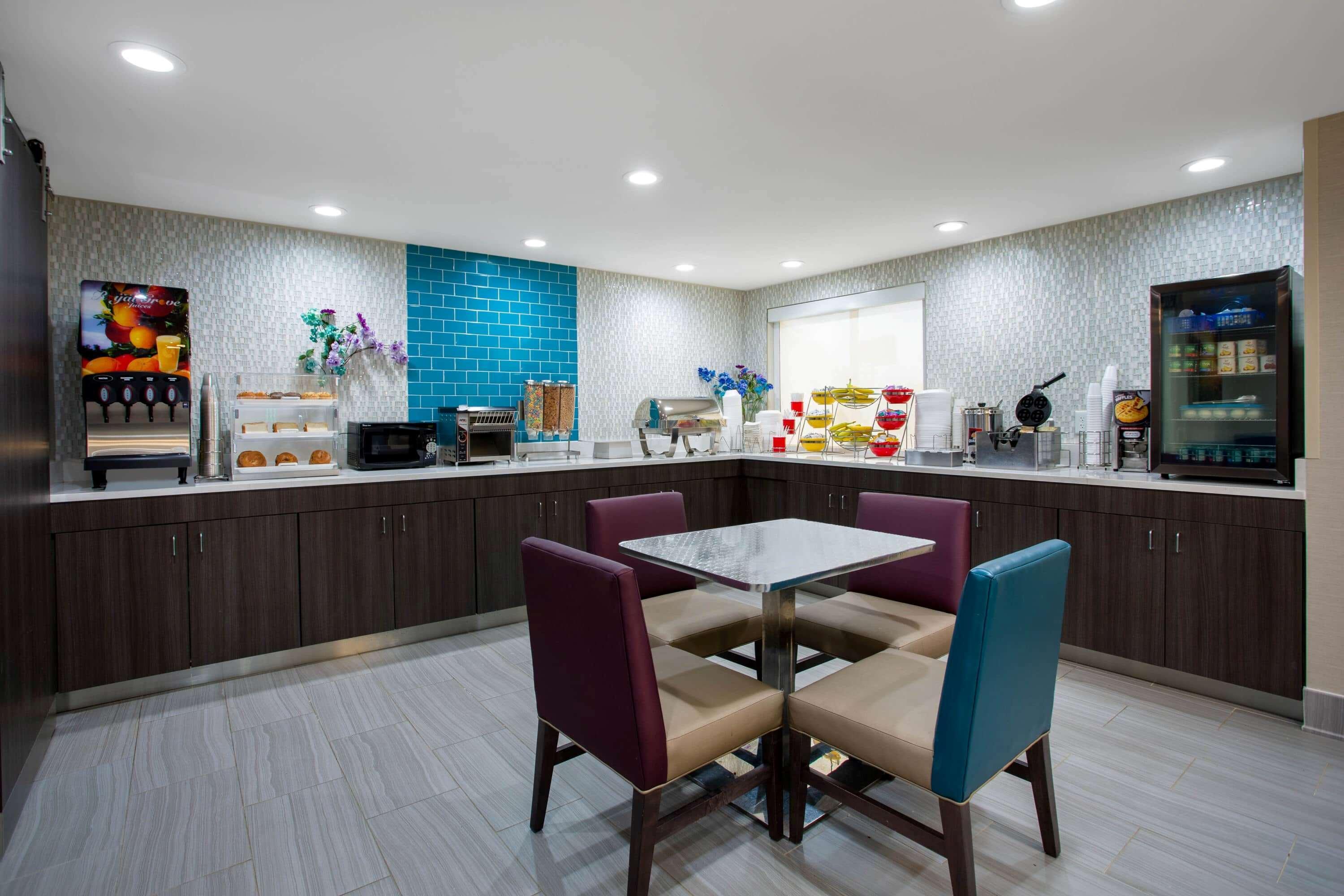 La Quinta Inn By Wyndham Roanoke Salem Buitenkant foto
