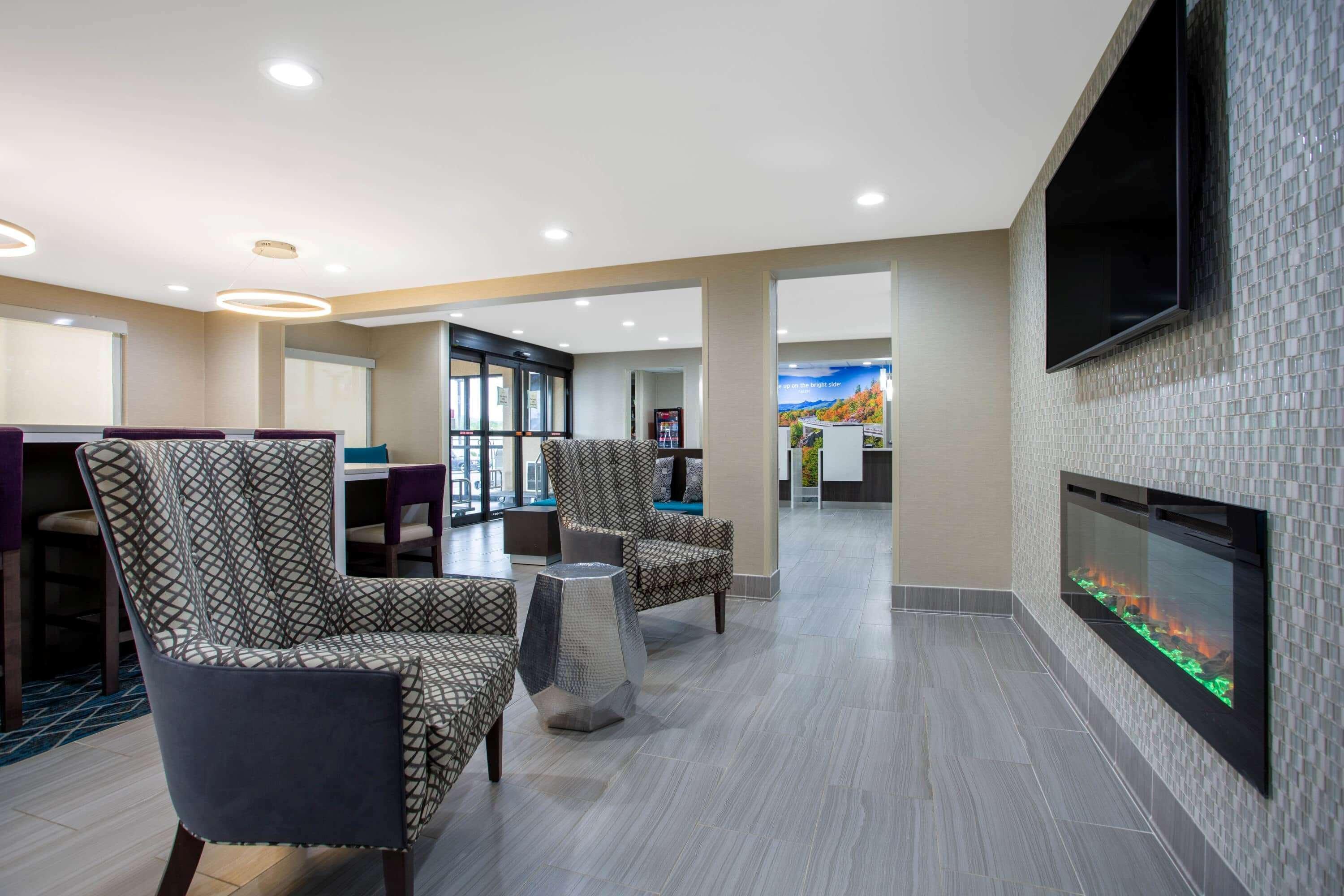 La Quinta Inn By Wyndham Roanoke Salem Buitenkant foto