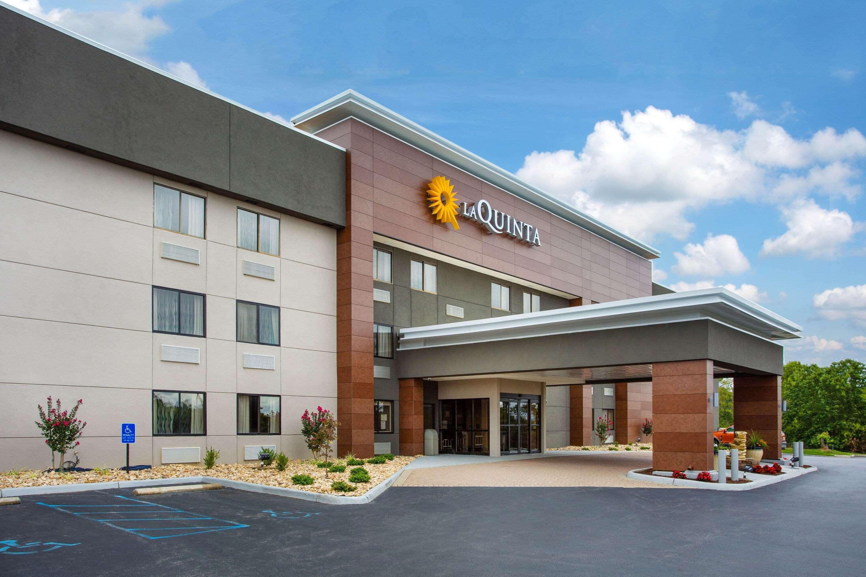 La Quinta Inn By Wyndham Roanoke Salem Buitenkant foto